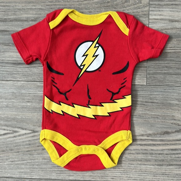 Justice League Bundle - 0-3m - Batman, Superman, Green Lantern, Flash, Aquaman - Picture 2 of 11